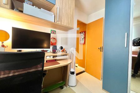 Quarto 1 de apartamento para alugar com 2 quartos, 50m² em Jardim Oriental, São Paulo