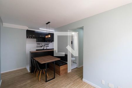 Sala/Cozinha/Área de Serviço  de apartamento à venda com 2 quartos, 41m² em Itaquera, São Paulo