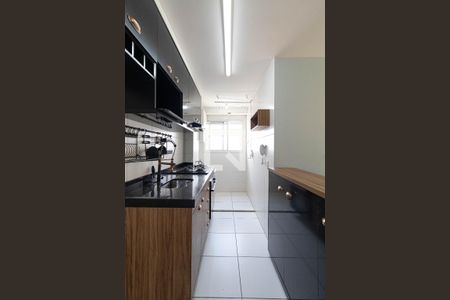 Sala/Cozinha/Área de Serviço  de apartamento à venda com 2 quartos, 41m² em Itaquera, São Paulo