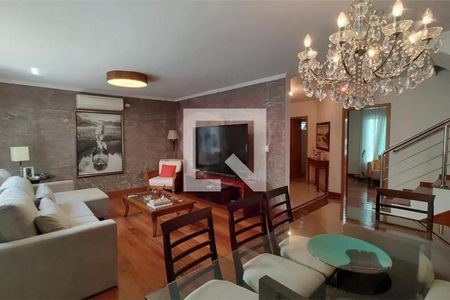 Foto 01 de casa à venda com 6 quartos, 260m² em Indianópolis, São Paulo