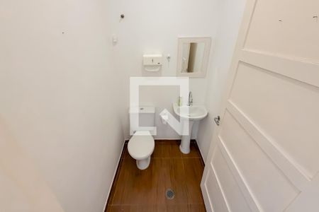 Lavabo de casa para alugar com 5 quartos, 100m² em Vila Mariana, São Paulo