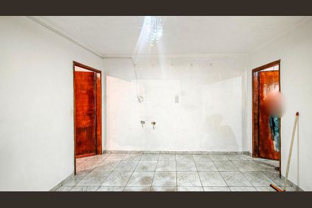 Sala de casa para alugar com 1 quarto, 80m² em Vila Progresso (zona Sul), São Paulo