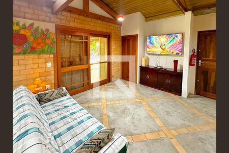 Sala de TV de casa para alugar com 2 quartos, 2000m² em Ingleses Norte, Florianópolis