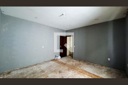 Quarto 2 de casa para alugar com 3 quartos, 312m² em Jardim Las Vegas, Guarulhos