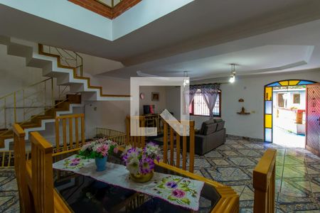 Sala de casa para alugar com 3 quartos, 340m² em Gramado, Cotia