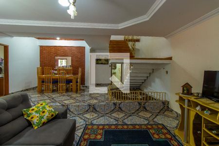 Sala de casa para alugar com 3 quartos, 340m² em Gramado, Cotia