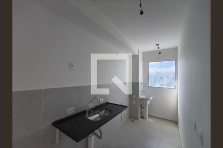 Cozinha e Área de Serviço de apartamento para alugar com 2 quartos, 39m² em Barra Olímpica, Rio de Janeiro