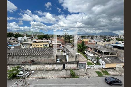 Vista da Varanda de apartamento para alugar com 2 quartos, 63m² em Rocha Miranda, Rio de Janeiro