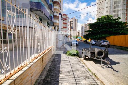 Fachada de casa para alugar com 2 quartos, 100m² em Vila Caiçara, Praia Grande