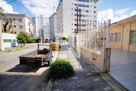 Fachada de casa para alugar com 2 quartos, 100m² em Vila Caiçara, Praia Grande