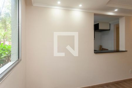 Sala de apartamento para alugar com 2 quartos, 48m² em Jardim Lallo, São Paulo