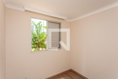 Quarto 2 de apartamento para alugar com 2 quartos, 48m² em Jardim Lallo, São Paulo