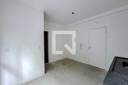 Sala/Cozinha de apartamento para alugar com 1 quarto, 30m² em Quarta Parada, São Paulo