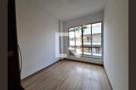 Quarto 1 de apartamento para alugar com 3 quartos, 90m² em Laranjeiras, Rio de Janeiro