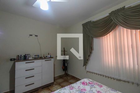 Quarto 1 de casa para alugar com 2 quartos, 11m² em Jardim Santa Teresinha, São Paulo