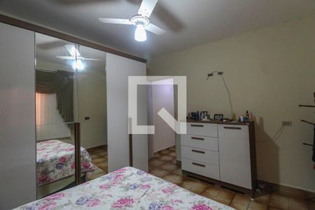 Quarto 1 de casa para alugar com 2 quartos, 11m² em Jardim Santa Teresinha, São Paulo