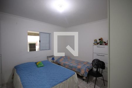 Quarto 1 casa 2 de casa para alugar com 6 quartos, 100m² em Jardim Flor de Maio, São Paulo