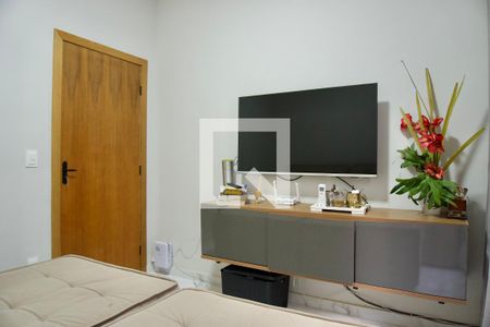 Quarto 1 de casa à venda com 3 quartos, 200m² em Santa Efigênia, Belo Horizonte