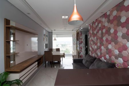 Sala de apartamento para alugar com 2 quartos, 50m² em Vila Augusta, Guarulhos