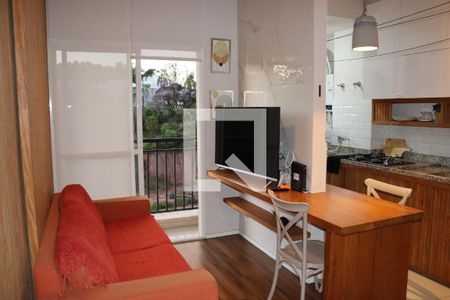 Apartamento para alugar com 1 quarto, 39m² em Granja Viana, Cotia