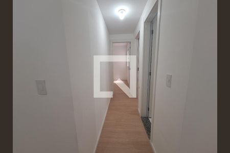 Corredor de apartamento para alugar com 2 quartos, 54m² em Vila Urupes, Suzano