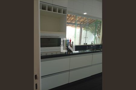 Casa para alugar com 3 quartos, 1000m² em Joá, Lagoa Santa