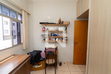 Quarto 1 de apartamento para alugar com 2 quartos, 126m² em Jardim Industrial, Contagem