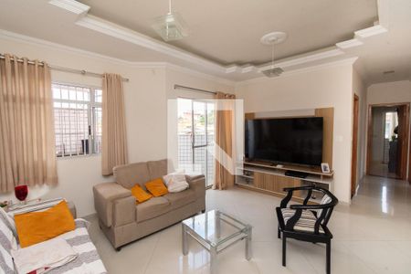 Sala de apartamento para alugar com 2 quartos, 126m² em Jardim Industrial, Contagem