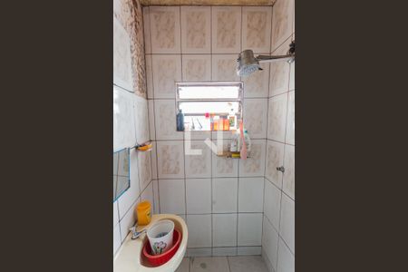 Banheiro Social de casa à venda com 2 quartos, 90m² em Nossa Senhora da Saude, Belo Horizonte