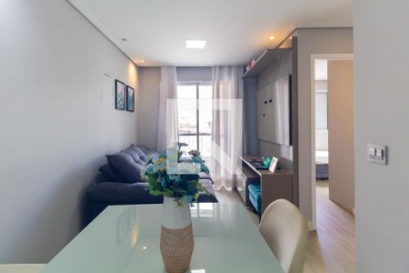 Sala de apartamento para alugar com 2 quartos, 48m² em Quinta da Paineira, São Paulo