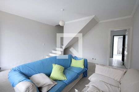 Sala de casa para alugar com 2 quartos, 118m² em Vila América, Santo André