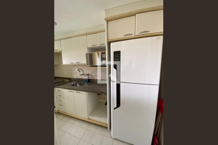 Cozinha de apartamento para alugar com 1 quarto, 67m² em Barra da Tijuca, Rio de Janeiro