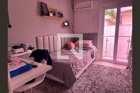 Casa à venda com 3 quartos, 227m² em Vila Progresso, Niterói