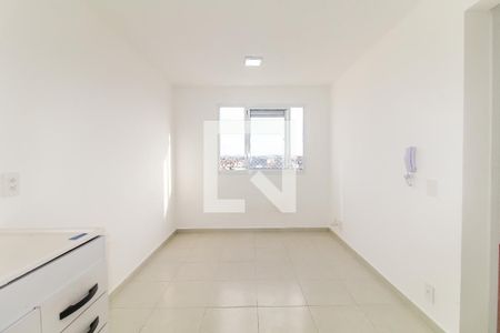 Sala/Cozinha de apartamento para alugar com 2 quartos, 33m² em Guaianases, São Paulo