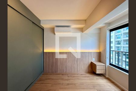 Quarto de kitnet/studio para alugar com 0 quarto, 24m² em Vila Cordeiro, São Paulo