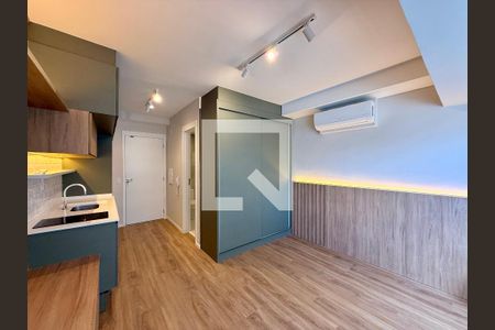 Quarto de kitnet/studio para alugar com 0 quarto, 24m² em Vila Cordeiro, São Paulo