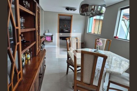 Casa à venda com 3 quartos, 222m² em Vila Judite, São Bernardo do Campo