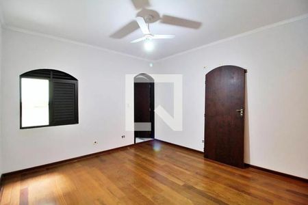 Casa à venda com 3 quartos, 207m² em Campestre, Santo André