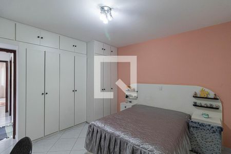 Quarto 1 de casa à venda com 2 quartos, 125m² em Jardim Fernandes, São Paulo