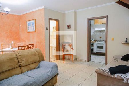 Casa à venda com 3 quartos, 130m² em Vila Invernada, São Paulo