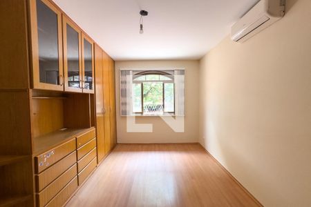 Quarto 1 de casa para alugar com 4 quartos, 224m² em Sumaré, São Paulo