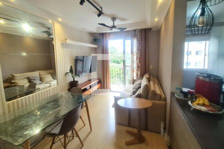 Sala de apartamento à venda com 2 quartos, 49m² em Jardim Bela Vista, Guarulhos