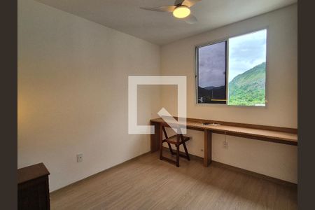 Quarto  de apartamento para alugar com 2 quartos, 50m² em Barra da Tijuca, Rio de Janeiro