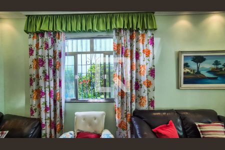 Sala de casa à venda com 3 quartos, 315m² em Parada de Lucas, Rio de Janeiro