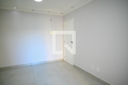 Sala de apartamento à venda com 2 quartos, 48m² em Vila Liviero, São Paulo