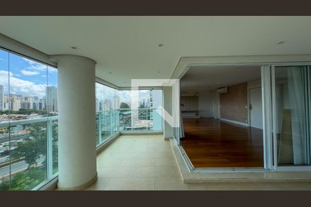 Sacada de apartamento à venda com 3 quartos, 185m² em Campo Belo, São Paulo