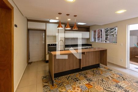 Casa para alugar com 3 quartos, 200m² em Jardim Pinhal, Guarulhos