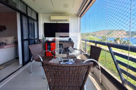 Varanda da Sala de apartamento para alugar com 4 quartos, 151m² em Camboinhas, Niterói