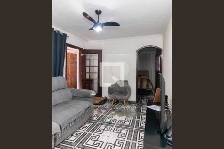 Casa à venda com 4 quartos, 145m² em Vila Chuca, São Paulo