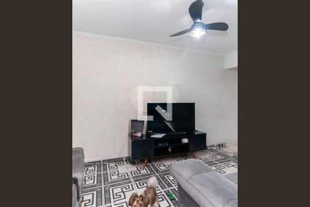 Casa à venda com 4 quartos, 145m² em Vila Chuca, São Paulo